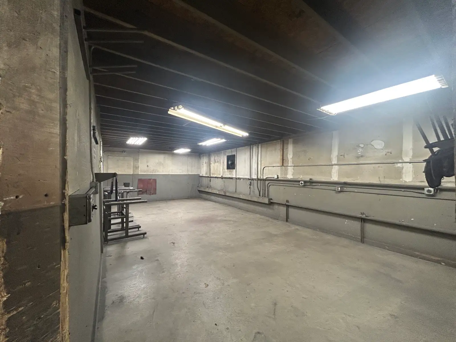 9350 Shaver Road image 11