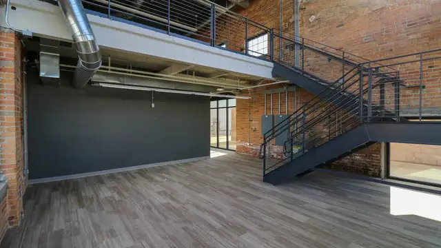 View image 11