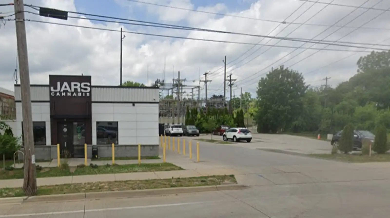 1815 Alpine Ave NW image 2