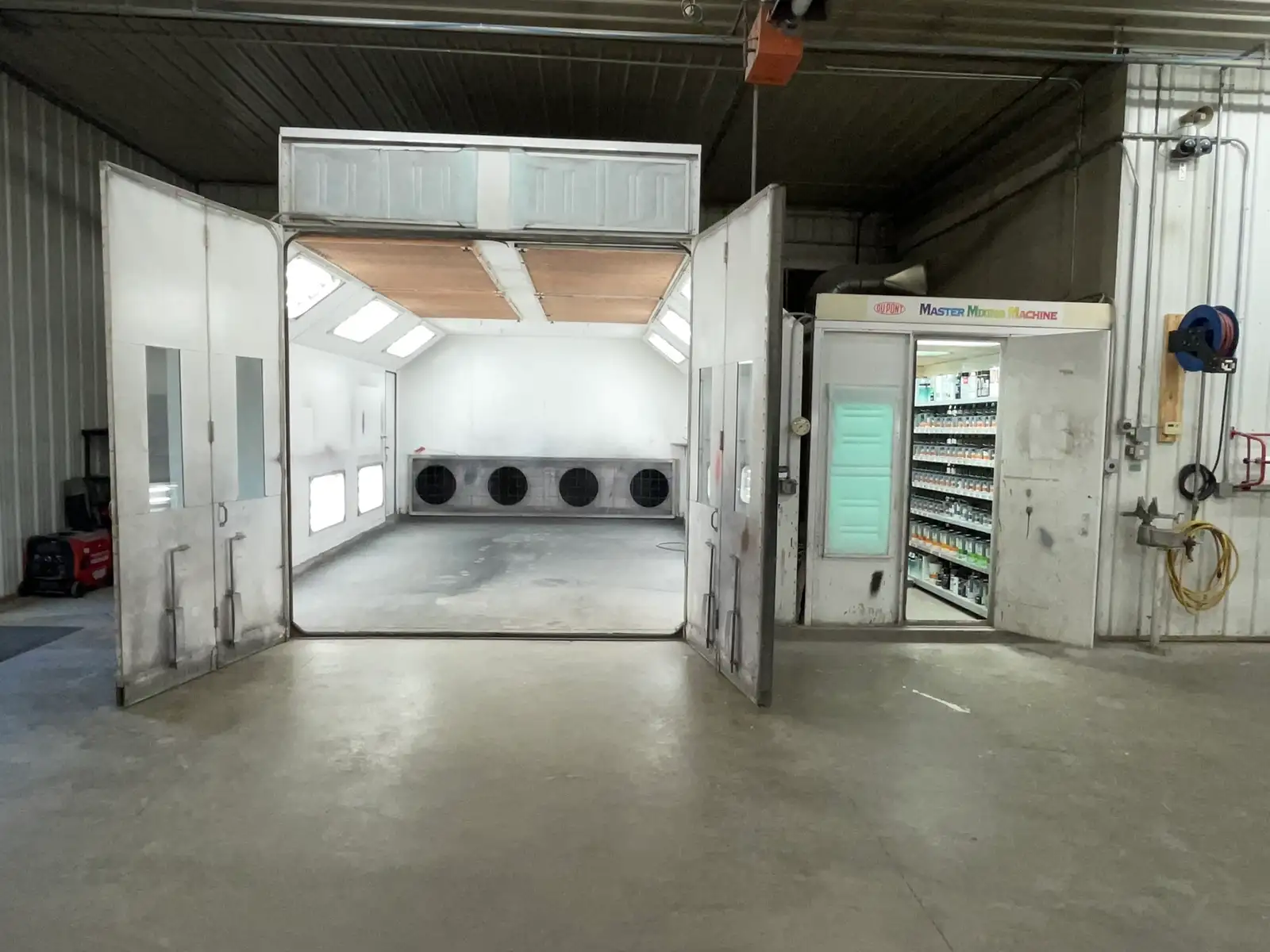 Auto Body Business & Real Estate for Sale! image 31