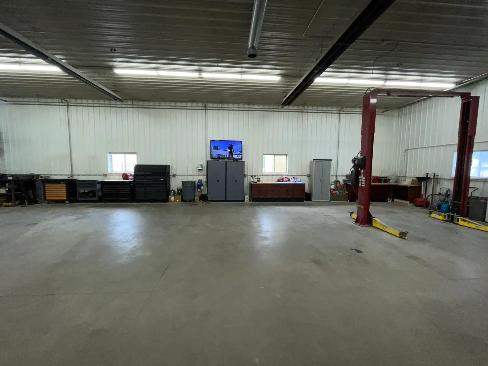 Auto Body Business & Real Estate for Sale! image 24