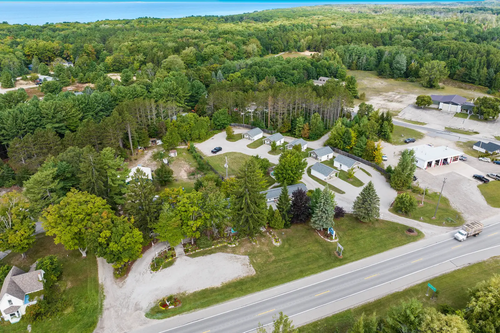 TORCH BAY INN image 5