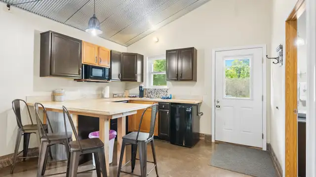 View image 22