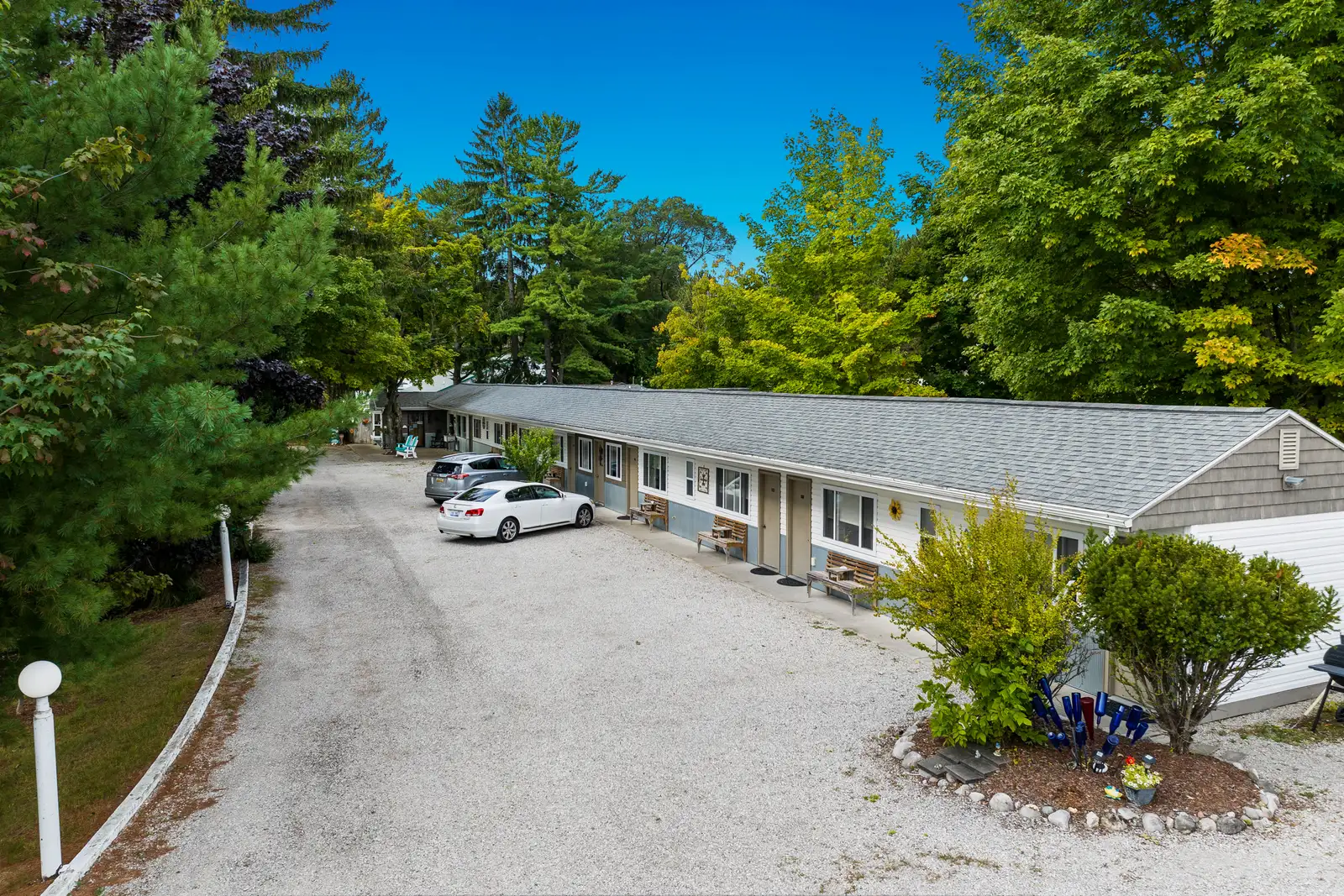 TORCH BAY INN image 3