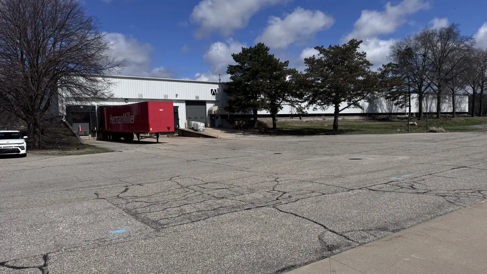 10845 Chicago Dr image 4