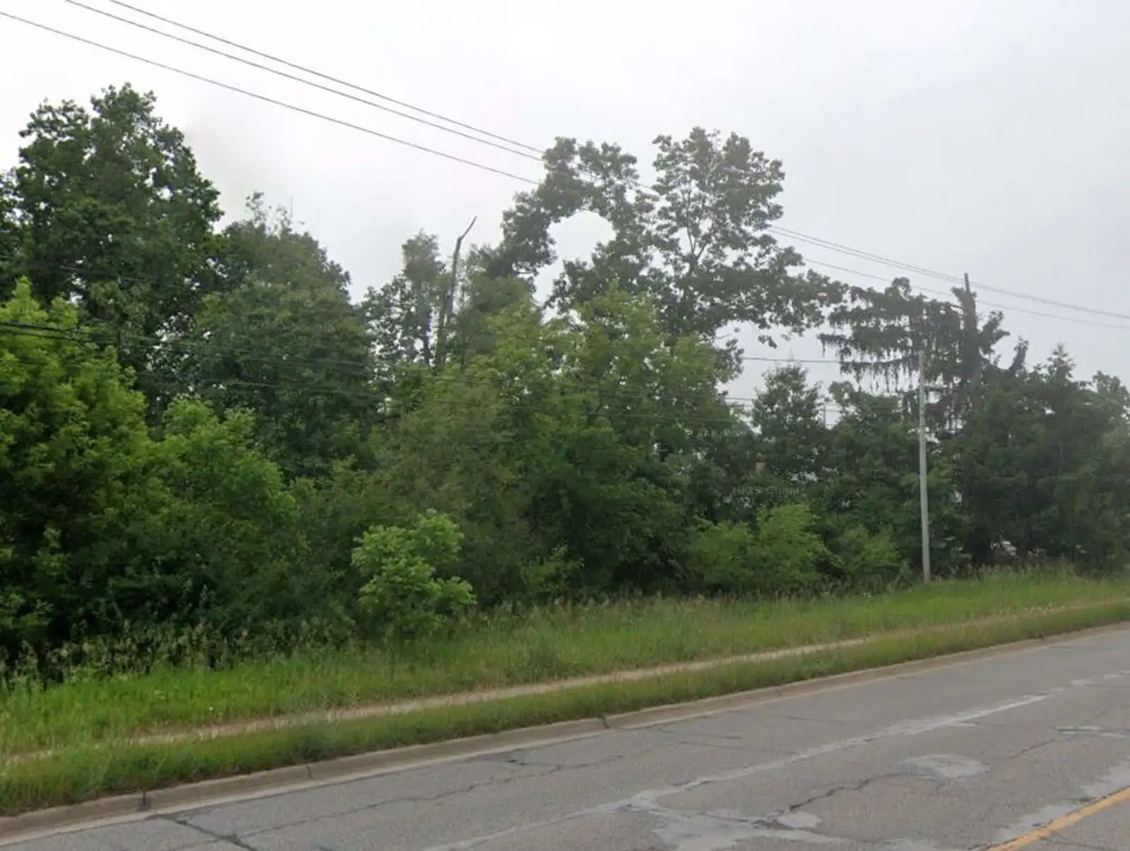 1902 W Centre Ave image 4