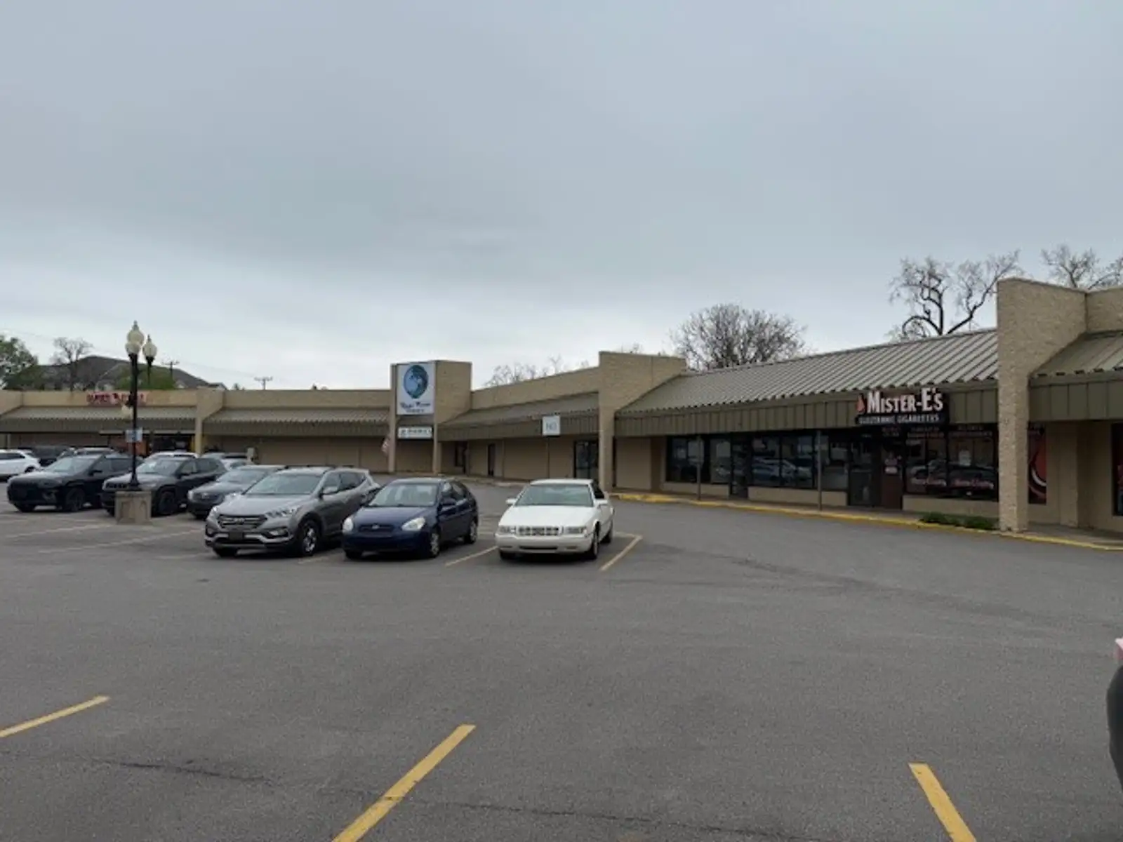 16 - 110 E Main Street image 6
