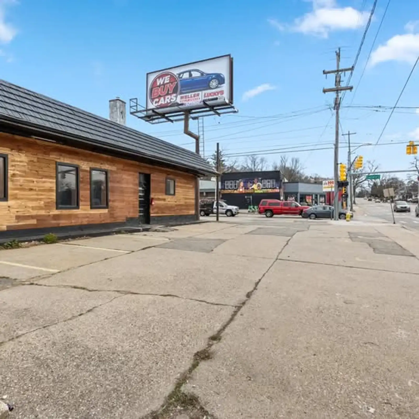 757 Burton St SE image 2