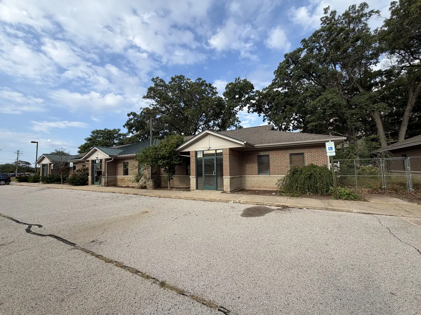 957 Brookhaven Ct F1 & F2 image 2