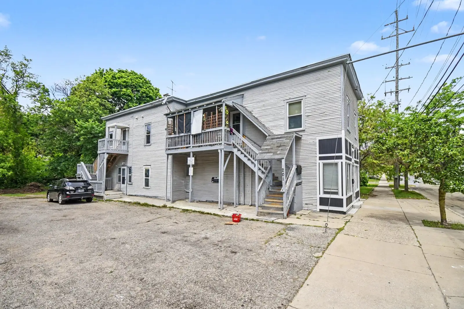 613 Fuller Ave SE image 41