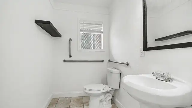View image 8