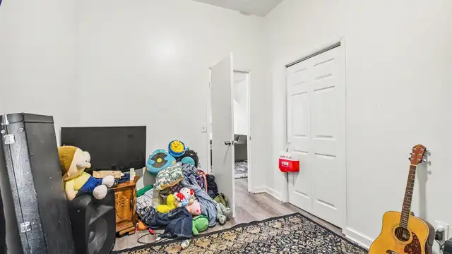 View image 29