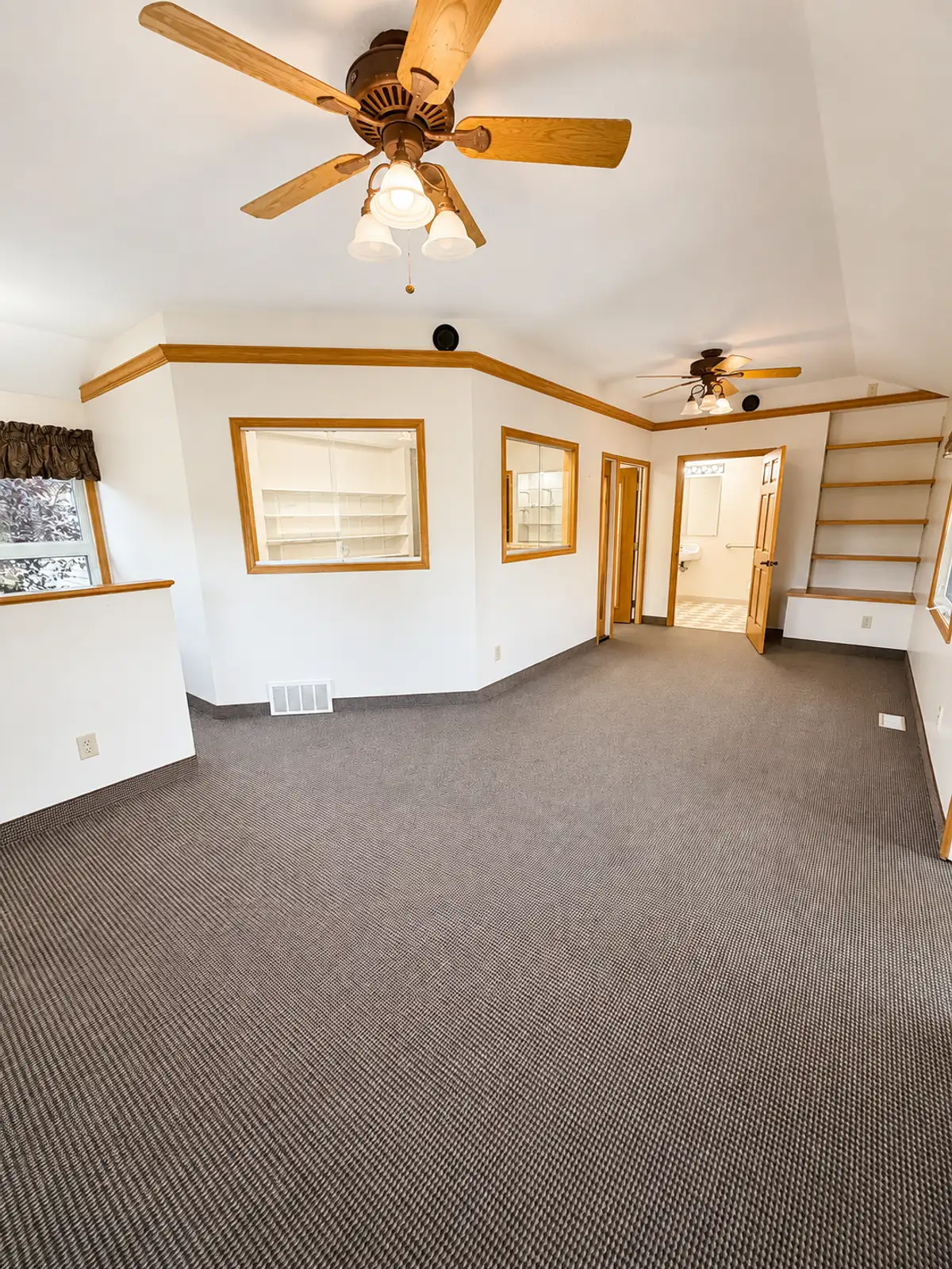 825 US-10 image 16