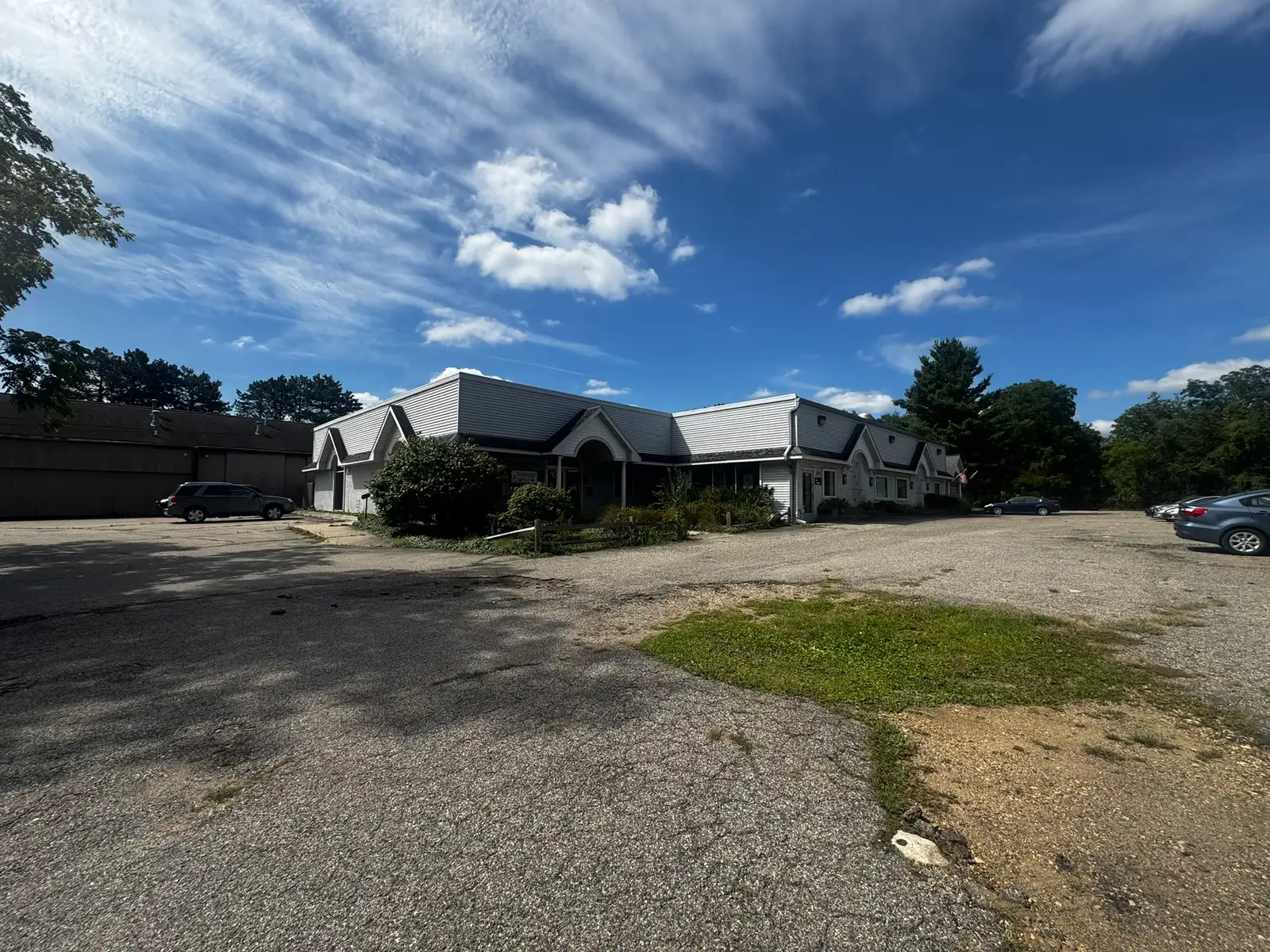 3234 S Westnedge Ave image 3