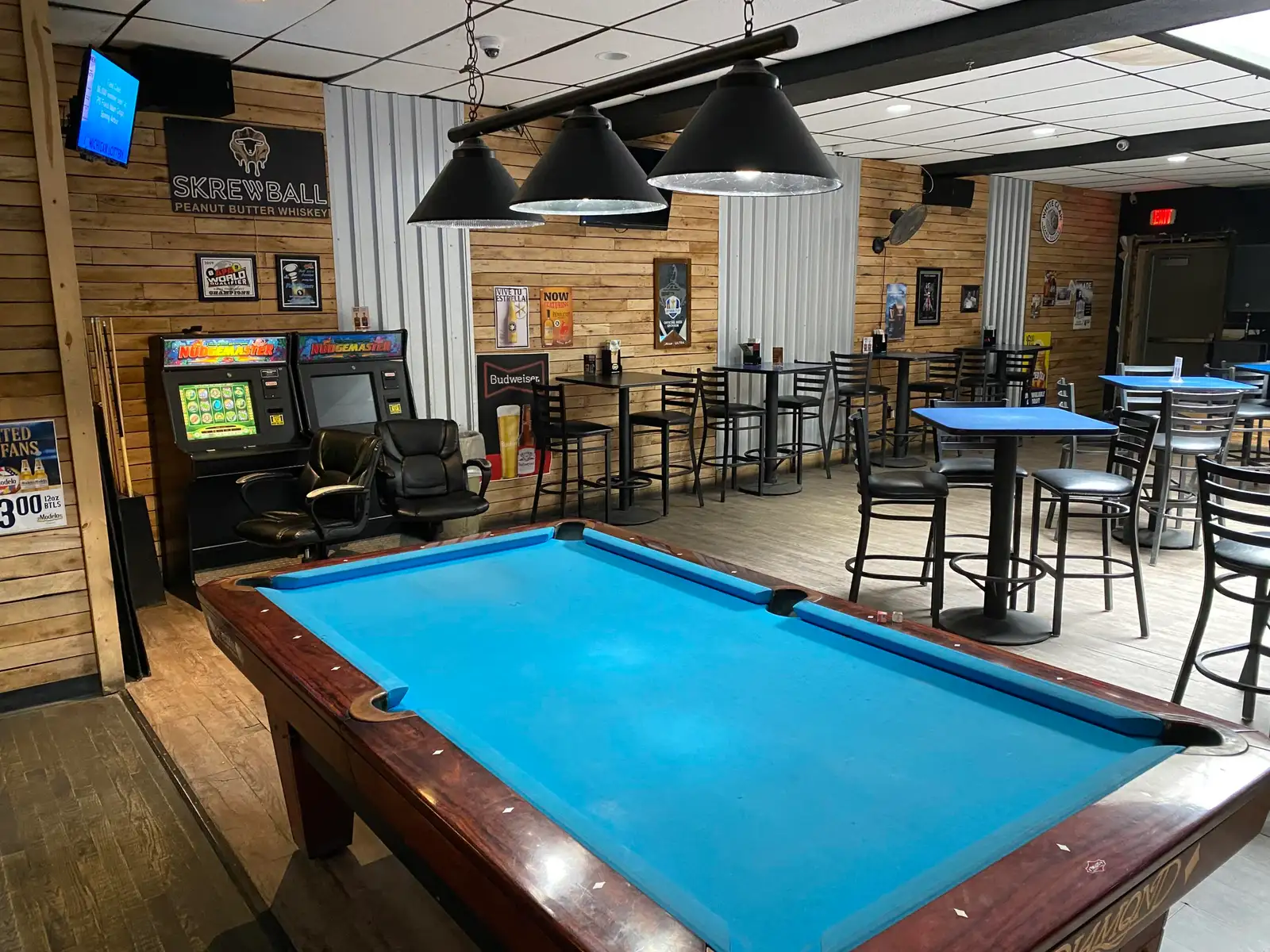 Iron Well Bar image 9