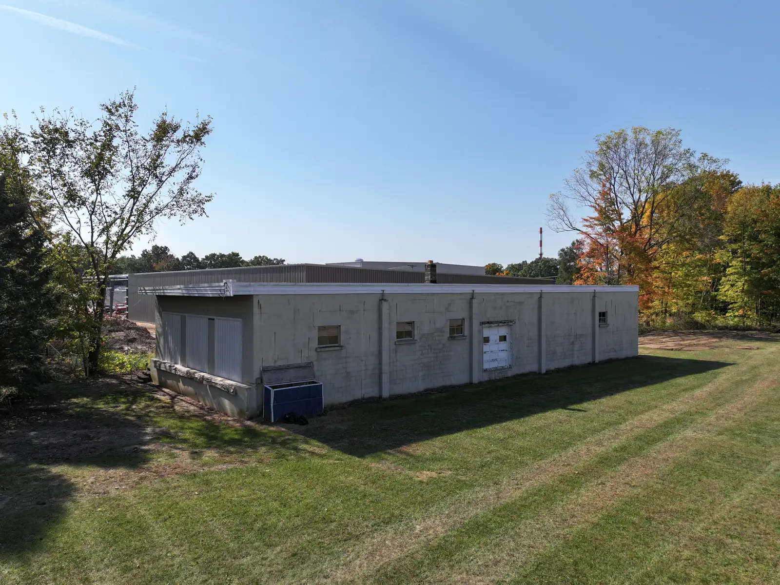 57582 N Main St image 7