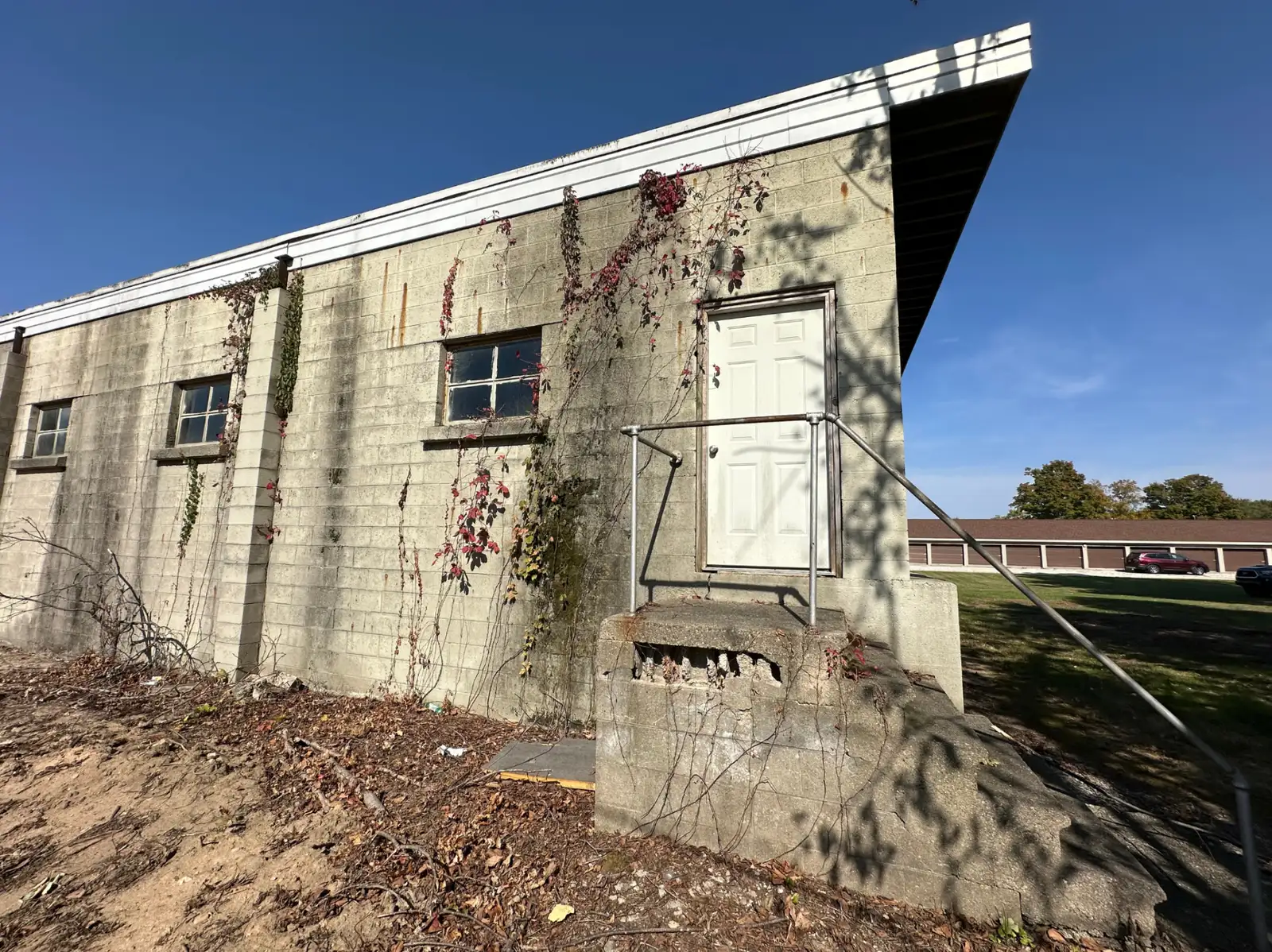 57582 N Main St image 23