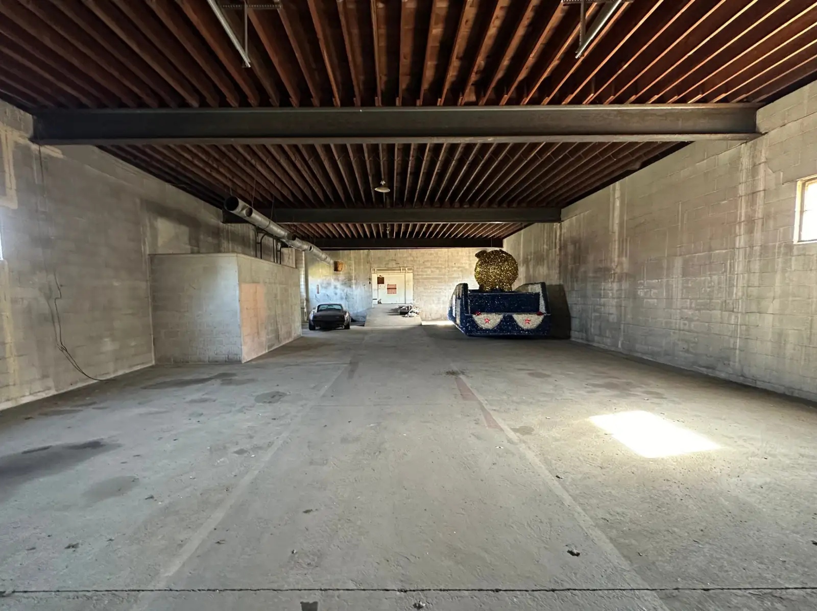 57582 N Main St image 21