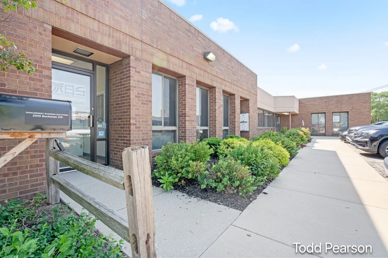 2935 Buchanan Ave SW image 7