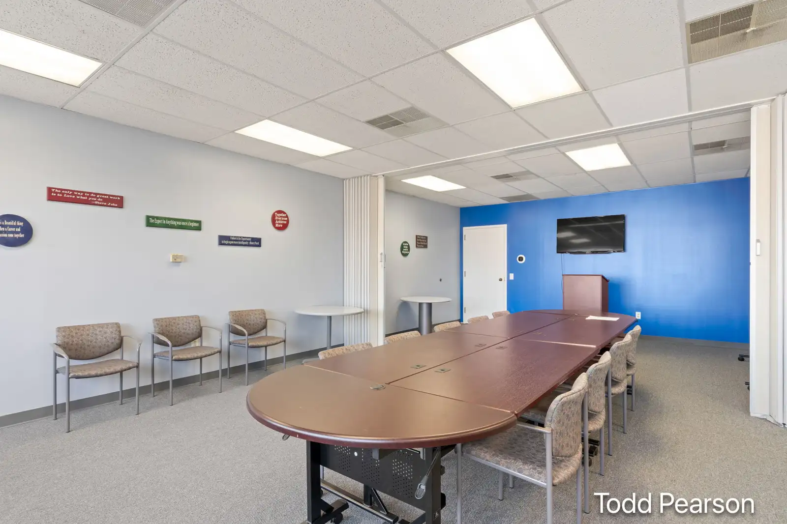 2935 Buchanan Ave SW image 34