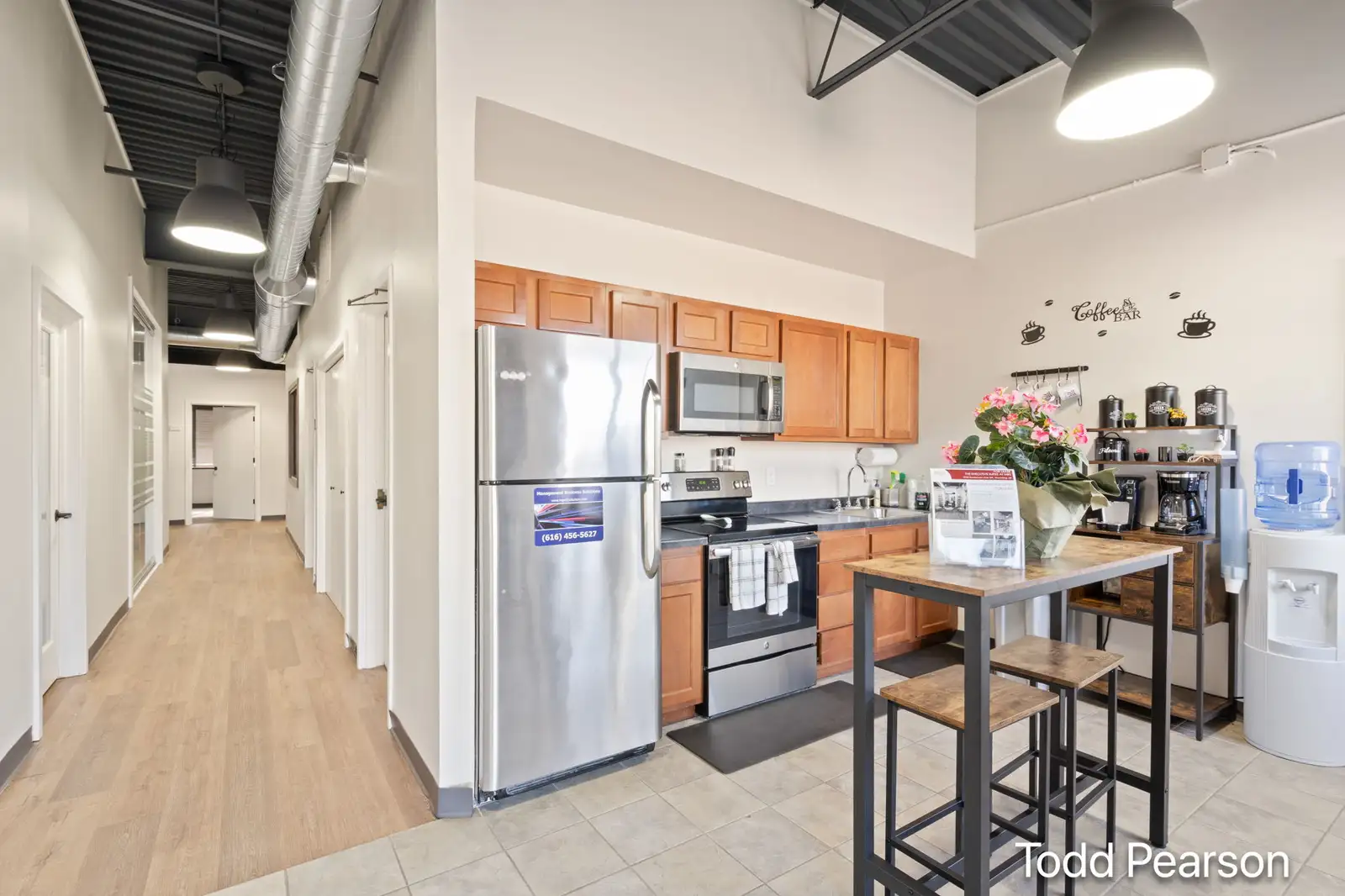 2935 Buchanan Ave SW image 21
