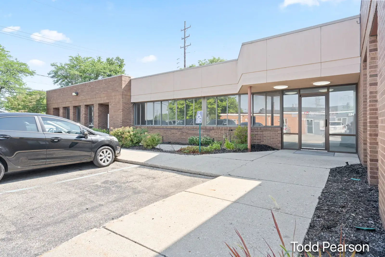 2935 Buchanan Ave SW image 4