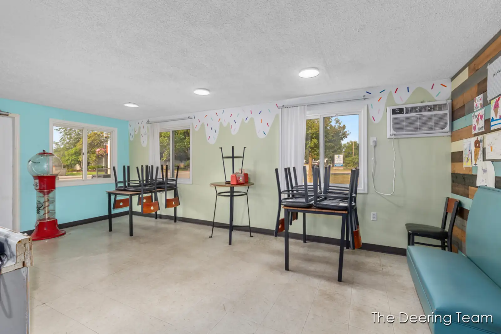 1053 E Wilcox Ave - TWO Prime Locations! image 4