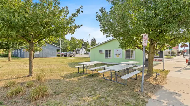 View image 18