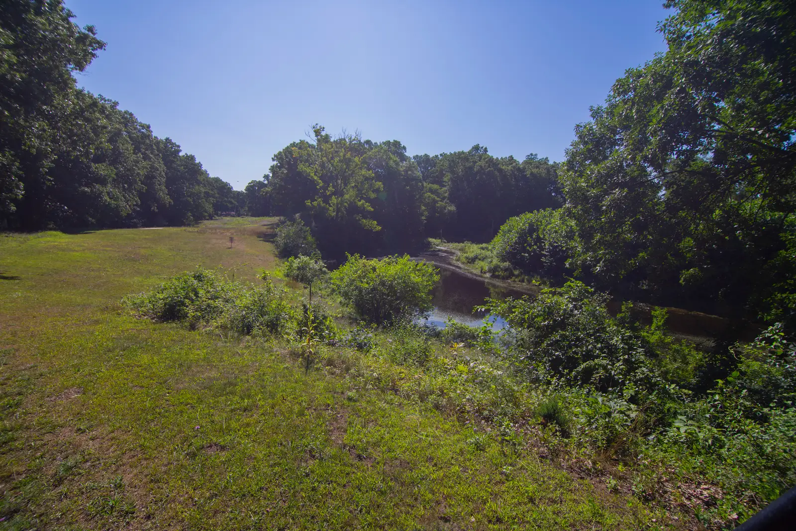 1600 Avenue A image 13