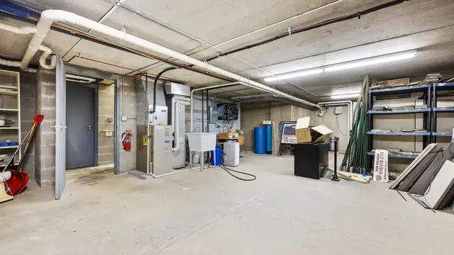 View image 18