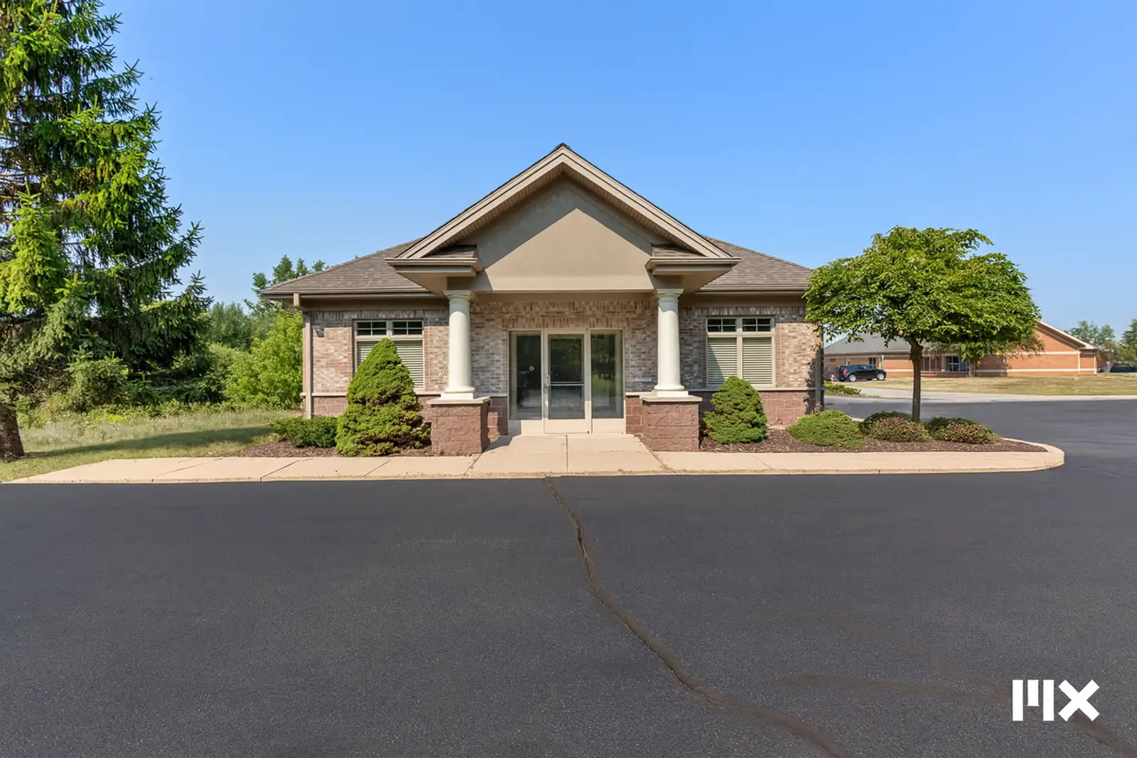 700 W Randall St, Coopersville, MI 49404