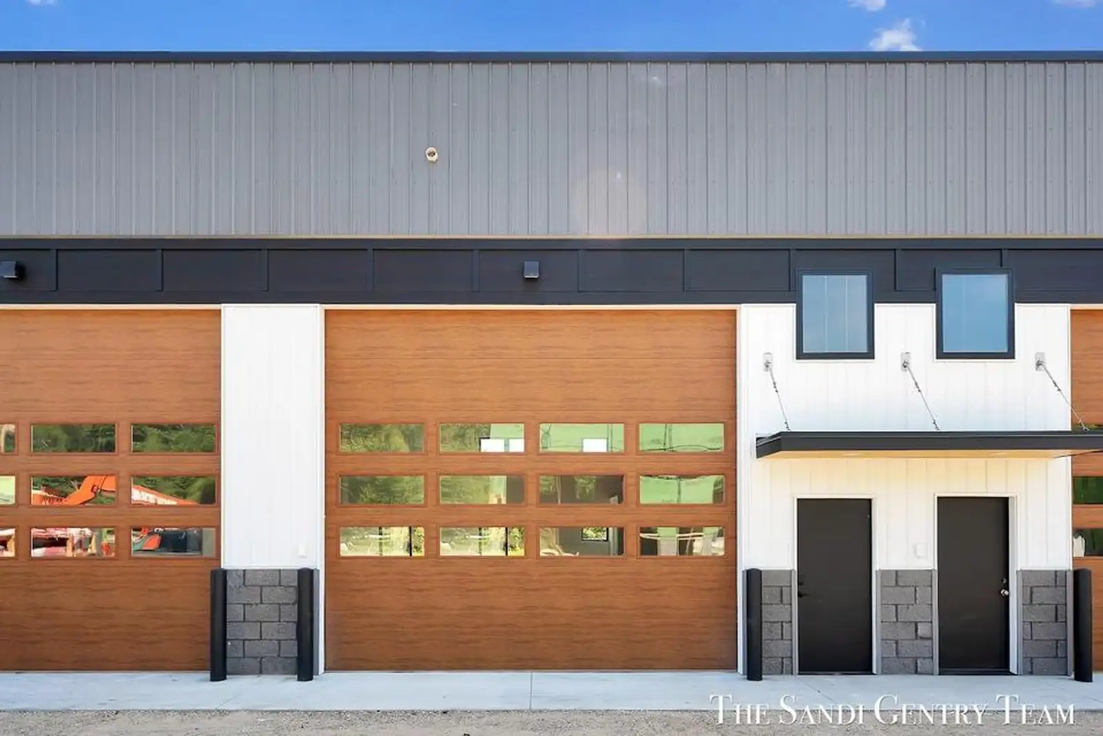 1500 Kooiman Ave 9 image 1