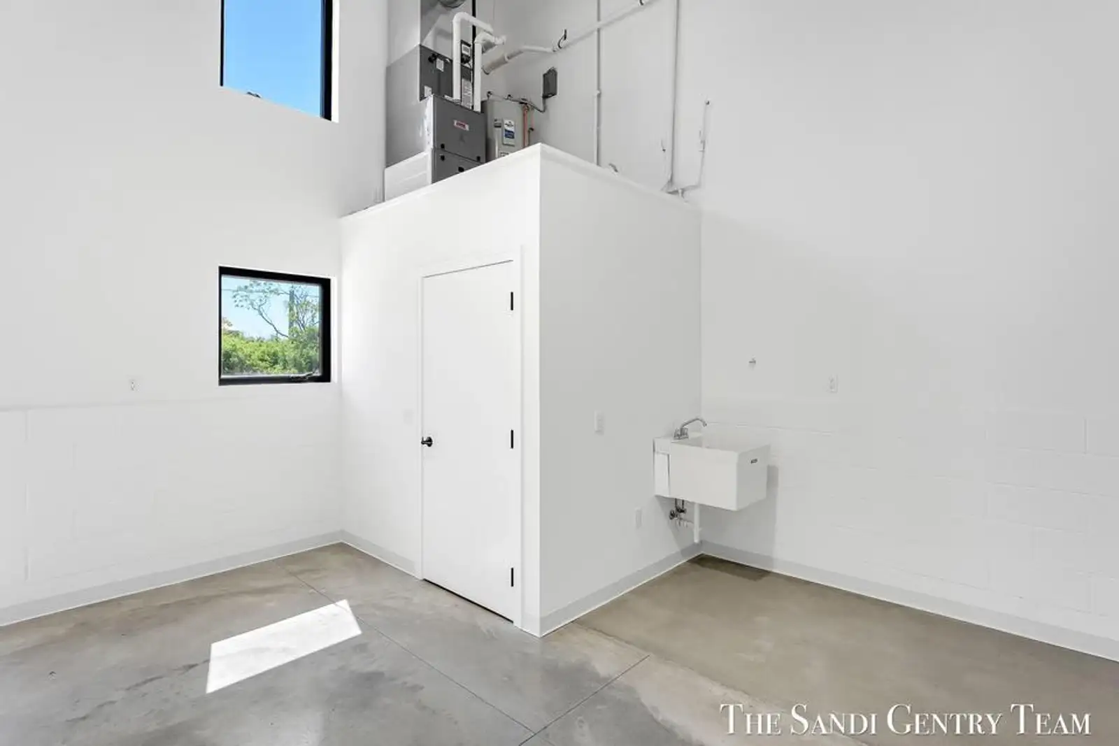 1500 Kooiman Ave 9 image 7