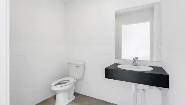 View image 8