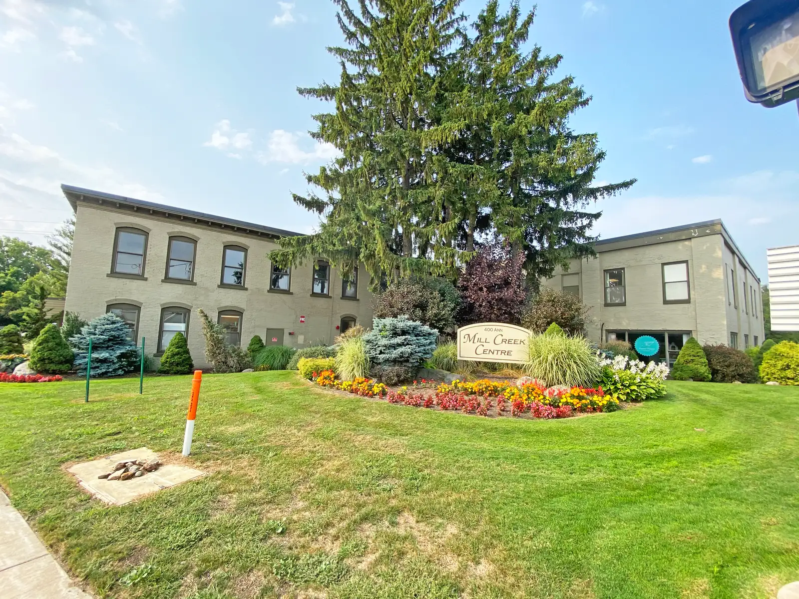 Mill Creek Centre image 3