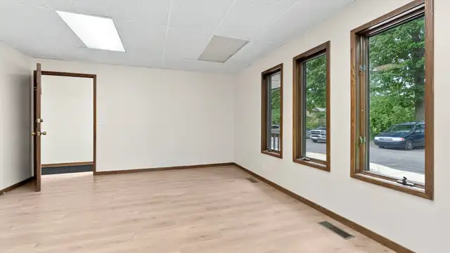 View image 12
