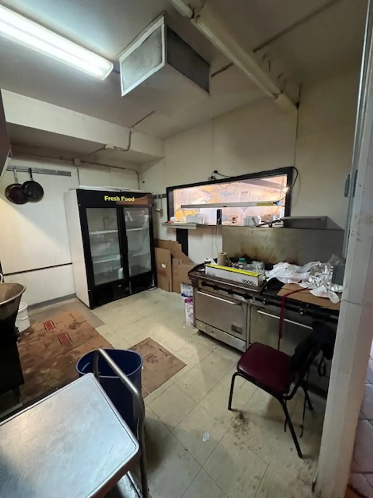 17 W Main St - Retail/Restaurant Space image 7