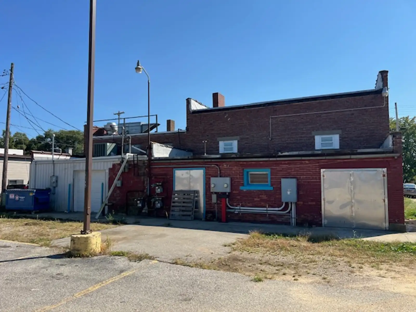 17 W Main St - Retail/Restaurant Space image 13