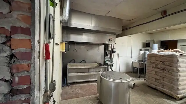View image 11