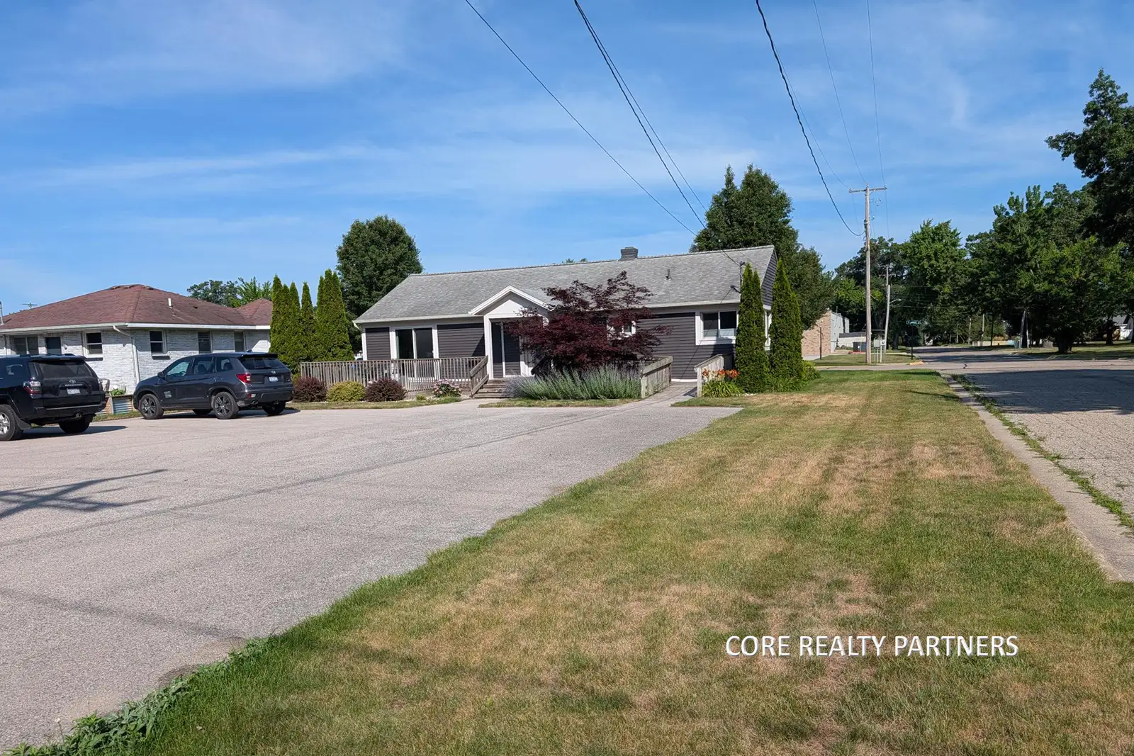 1921 Ruddiman Dr image 3