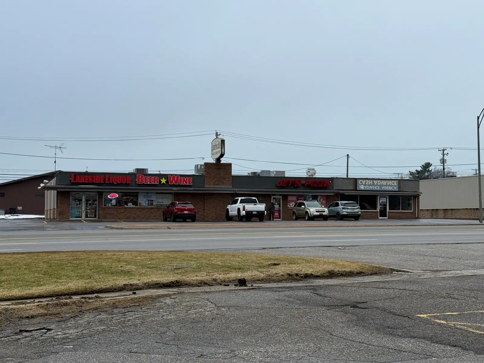 2926 Niles Ave, St Joseph, MI 49085
