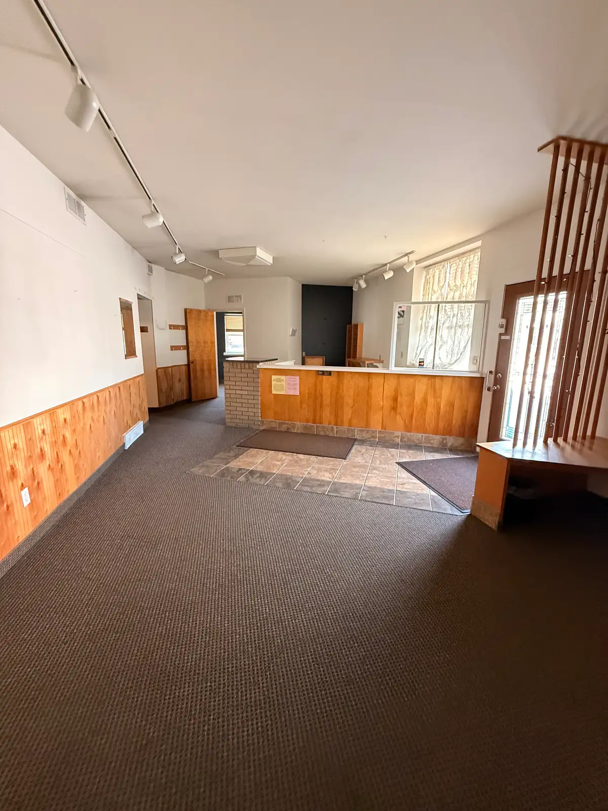 38 N Union St image 6