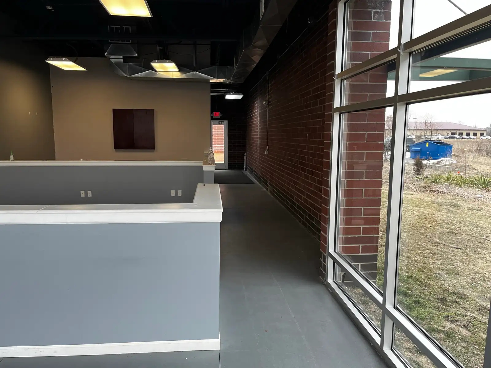 Retail-Office Suite For Lease image 4