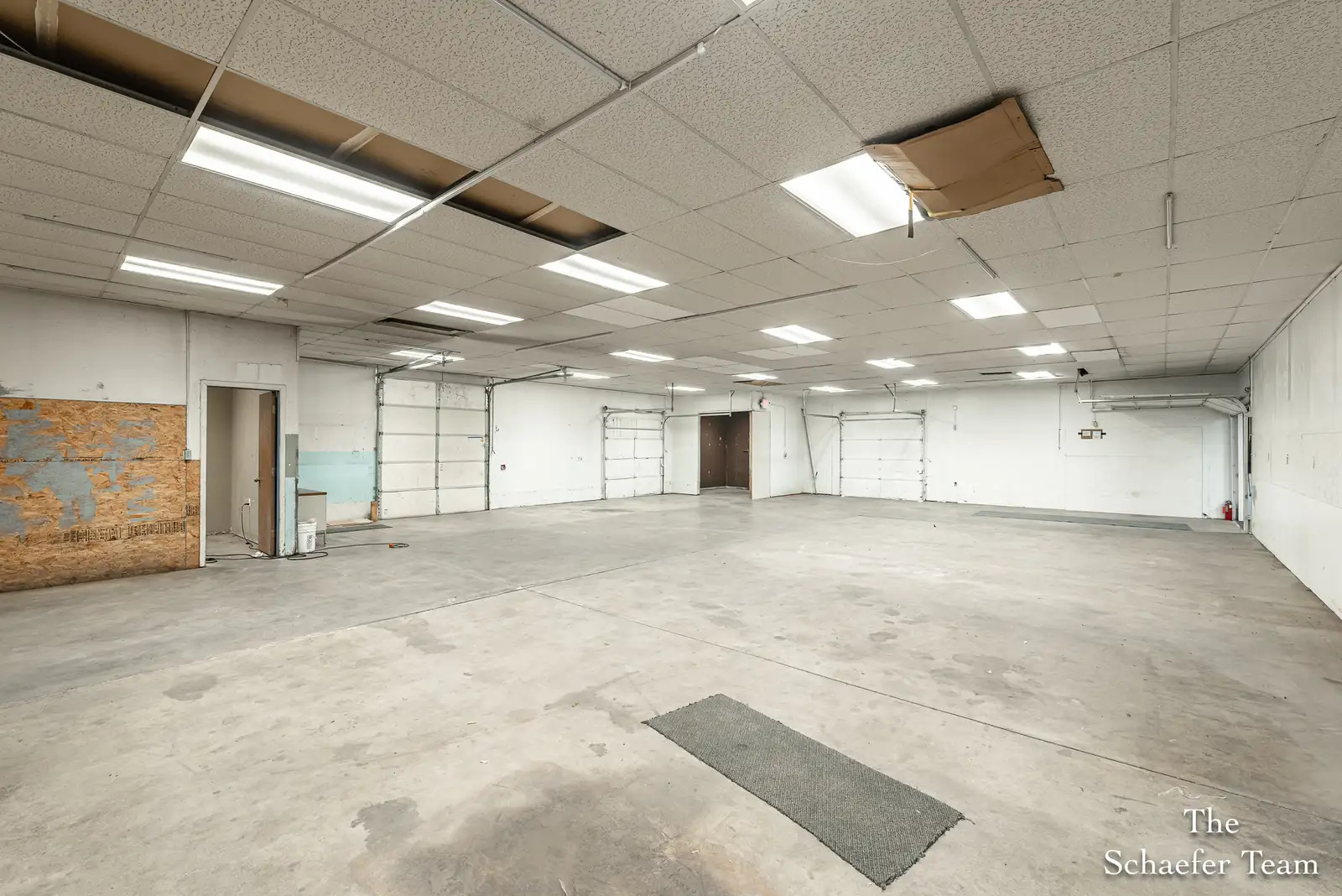 14043 Fulton St E image 6