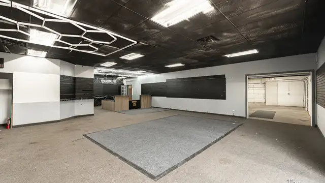 View image 11