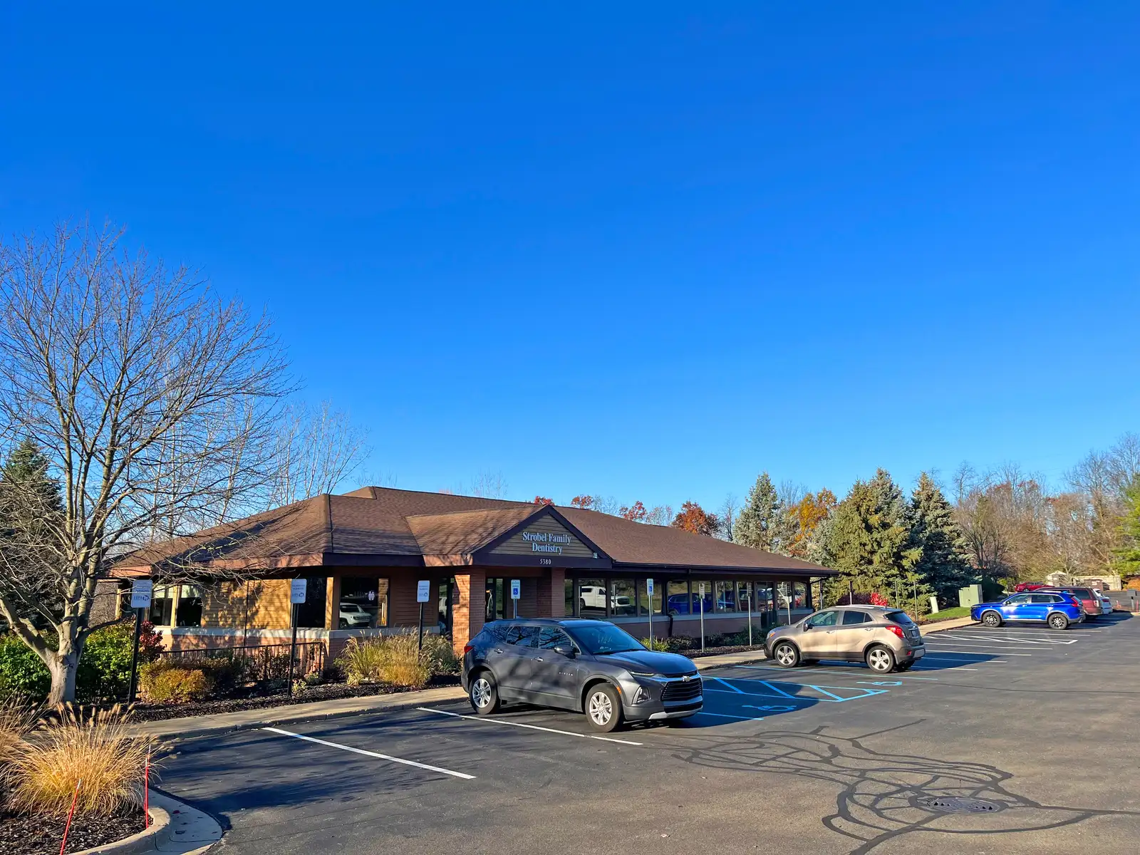 5380 Cascade Rd SE image 1