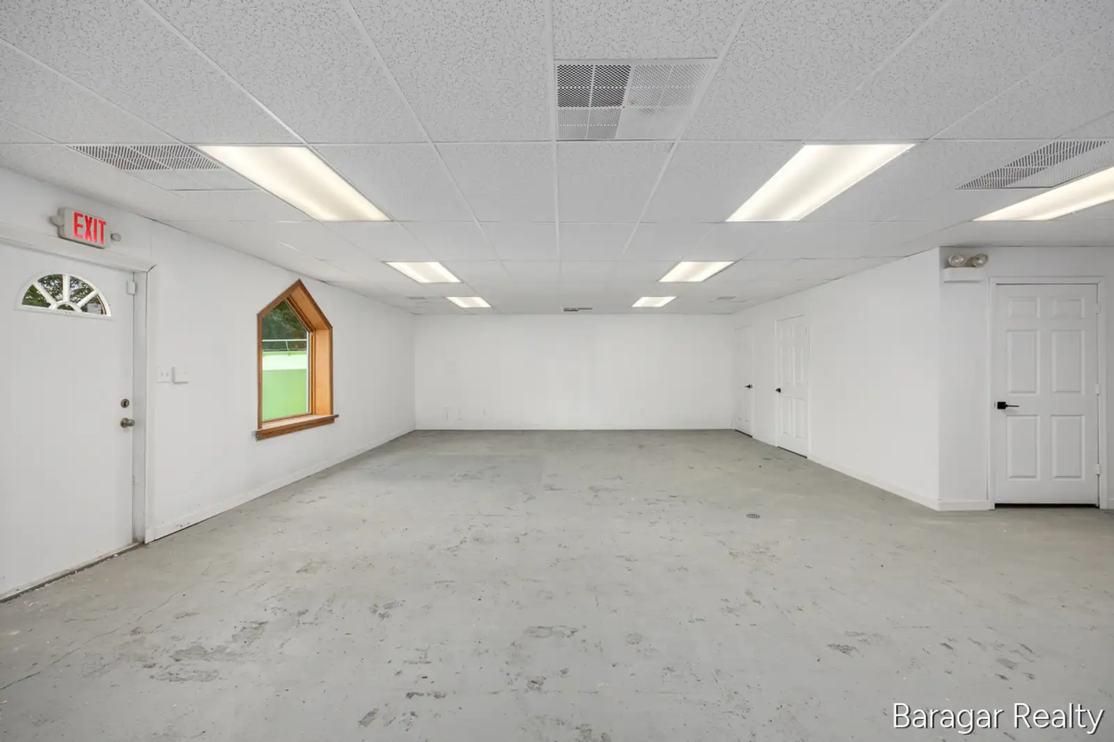 133 S Lafayette St image 14