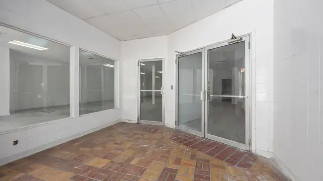 View image 4