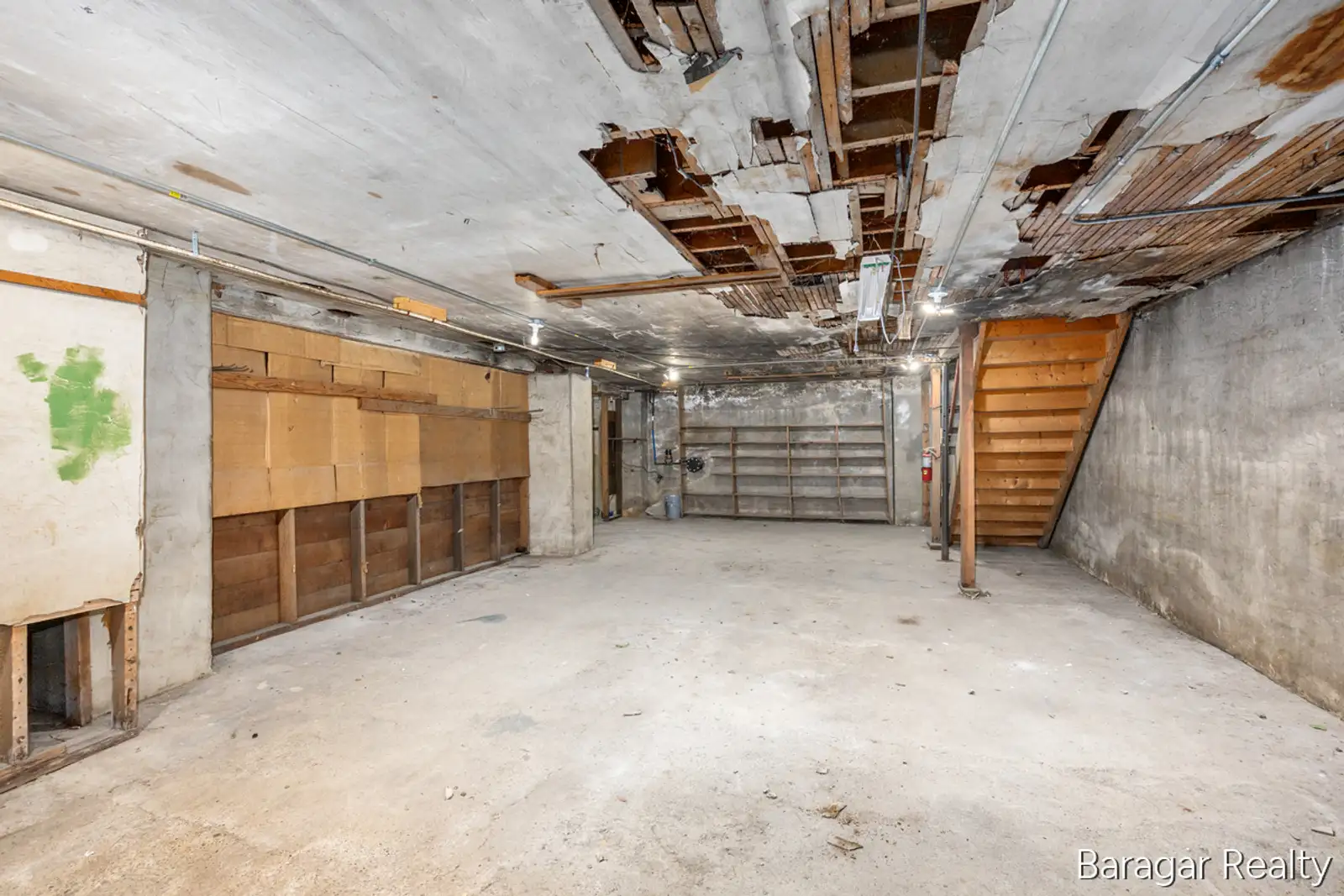 133 S Lafayette St image 30