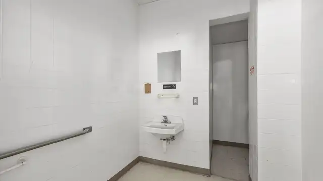 View image 22